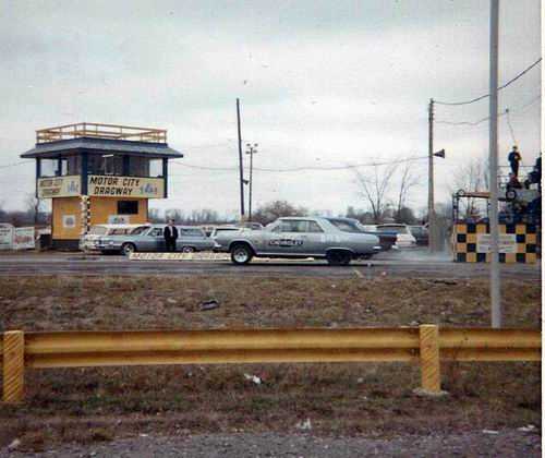 Motor City Dragway - 65 Chevelle From Kenneth Dennett (newer photo)